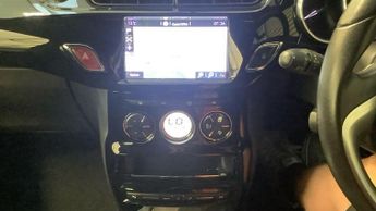 DS AUTOMOBILES DS 3 1.2 PureTech Connected Chic Euro 6 3dr