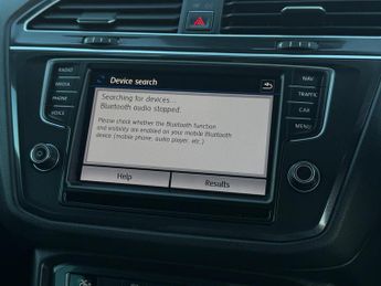 Volkswagen Tiguan 2.0 TDI BlueMotion Tech SE Navigation DSG 4Motion Euro 6 (s/s) 5