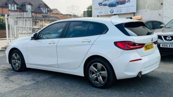 BMW 1 Series 1.5 118i SE DCT Euro 6 (s/s) 5dr