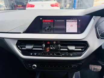 BMW 1 Series 1.5 118i SE DCT Euro 6 (s/s) 5dr