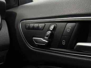 Mercedes-Benz GLA 1.6 GLA200 Sport (Premium Plus) 7G-DCT Euro 6 (s/s) 5dr