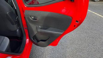 Toyota AYGO 1.0 VVT-i x-trend Funroof x-shift Euro 6 5dr