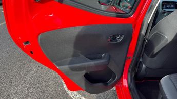 Toyota AYGO 1.0 VVT-i x-trend Funroof x-shift Euro 6 5dr