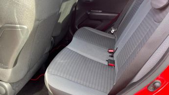 Toyota AYGO 1.0 VVT-i x-trend Funroof x-shift Euro 6 5dr