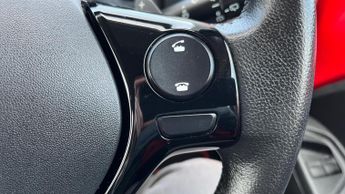 Toyota AYGO 1.0 VVT-i x-trend Funroof x-shift Euro 6 5dr