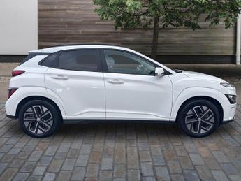Hyundai KONA 64kWh Premium SUV 5dr Electric Auto (10.5kW Charger) (204 ps)