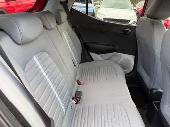 Hyundai I10 1.0 Premium Hatchback 5dr Petrol Auto Euro 6 (s/s) (63 ps)