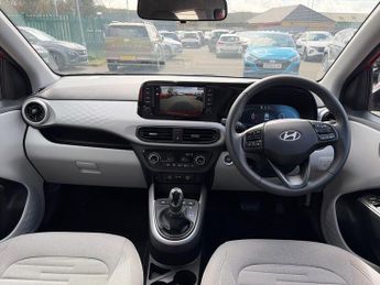 Hyundai I10 1.0 Premium Hatchback 5dr Petrol Auto Euro 6 (s/s) (63 ps)