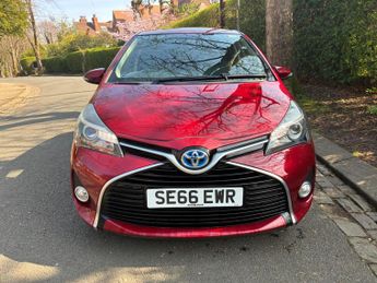 Toyota Yaris 1.5 VVT-h Excel E-CVT Euro 6 5dr (Safety Sense, 15in)