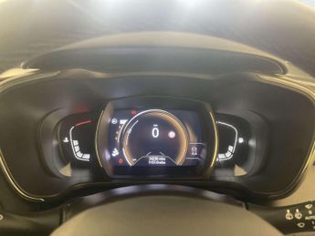 Renault Kadjar 1.3 TCe Techno SUV 5dr Petrol EDC Euro 6 (s/s) (140 ps)