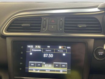 Renault Kadjar 1.3 TCe Techno SUV 5dr Petrol EDC Euro 6 (s/s) (140 ps)