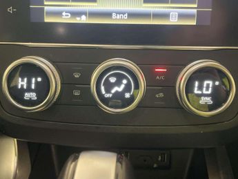 Renault Kadjar 1.3 TCe Techno SUV 5dr Petrol EDC Euro 6 (s/s) (140 ps)