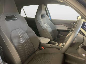 CUPRA Born 58kWh V2 Hatchback 5dr Electric Auto (204 ps)