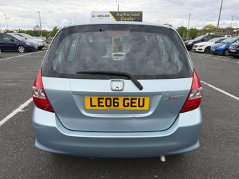 Honda Jazz 1.4 i-DSI SE Hatchback 5dr Petrol CVT-7 (139 g/km, 82 bhp)