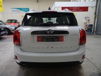 MINI Countryman 2.0 Cooper D Auto Euro 6 (s/s) 5dr