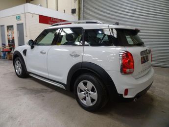 MINI Countryman 2.0 Cooper D Auto Euro 6 (s/s) 5dr