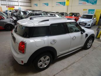 MINI Countryman 2.0 Cooper D Auto Euro 6 (s/s) 5dr