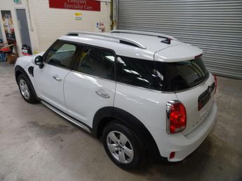 MINI Countryman 2.0 Cooper D Auto Euro 6 (s/s) 5dr