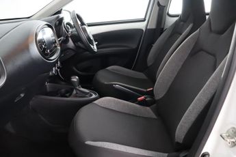 Toyota Aygo X 1.0 VVT-i Pure x-shift Euro 6 (s/s) 5dr