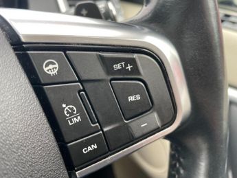 Land Rover Discovery Sport 2.0 TD4 HSE Luxury Auto 4WD Euro 6 (s/s) 5dr