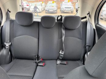 Nissan Micra 1.2 DIG-S Tekna CVT Euro 5 (s/s) 5dr