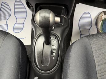 Nissan Micra 1.2 DIG-S Tekna CVT Euro 5 (s/s) 5dr