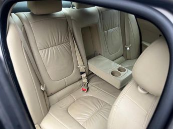 Jaguar XF 3.0d V6 Luxury Auto Euro 5 4dr