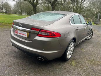 Jaguar XF 3.0d V6 Luxury Auto Euro 5 4dr