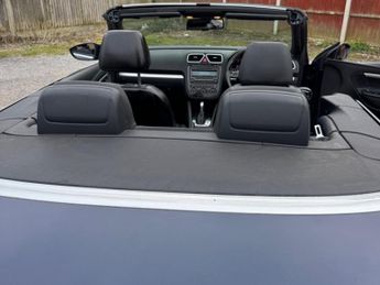 Volkswagen Eos 2.0 TDI BlueMotion Tech Exclusive Cabriolet DSG Euro 5 (s/s) 2dr