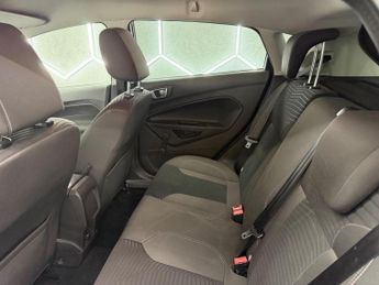 Ford Fiesta 1.0T EcoBoost Titanium Euro 6 (s/s) 5dr