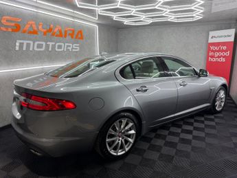 Jaguar XF 2.2d Premium Luxury Auto Euro 5 (s/s) 4dr