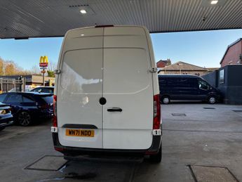 Mercedes-Benz eSprinter 55kWh Progressive Auto FWD L2 H2 5dr 20kW Charger