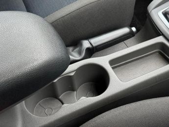 Ford Focus 1.6 Zetec Climate 5dr