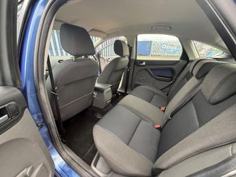 Ford Focus 1.6 Zetec Climate 5dr