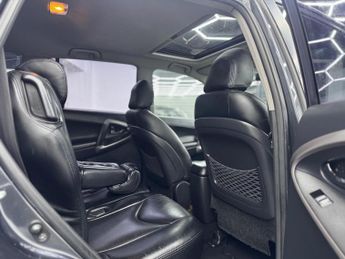 Toyota RAV4 2.2 D-4D XT-R 4WD 5dr