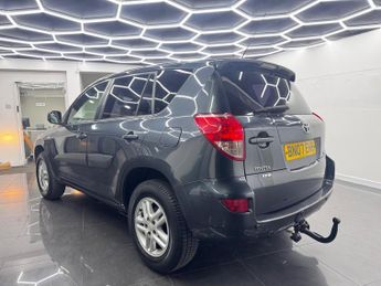 Toyota RAV4 2.2 D-4D XT-R 4WD 5dr