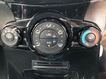 Ford Fiesta 1.25 Zetec Euro 5 5dr