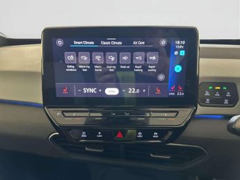 Volkswagen ID.3 Pro 58kWh Family Hatchback 5dr Electric Auto (145 ps)