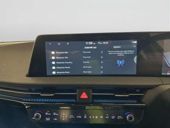 Kia EV6 77.4kWh Air Hatchback 5dr Electric Auto (225 bhp)