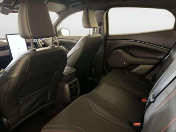 Ford Mustang Mach-E Extended Range 91kWh SUV 5dr Electric Automatic AWD (351 ps)