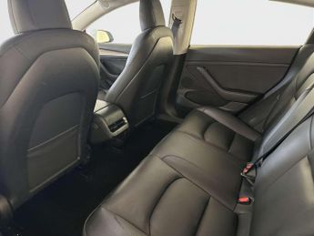 Tesla Model 3 Saloon 4dr Electric Auto RWD (241 bhp)