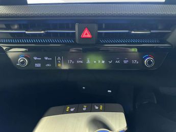 Kia EV6 77.4kWh Air Hatchback 5dr Electric Auto (225 bhp)