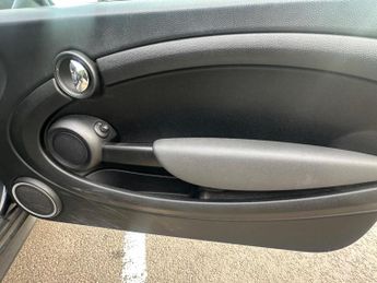 MINI Hatch 1.6 Cooper Steptronic Euro 4 3dr