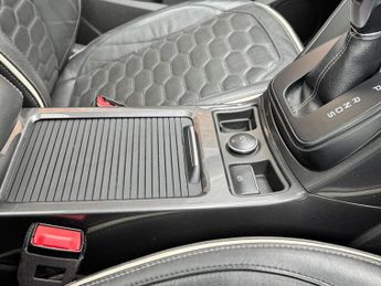 Ford Kuga 2.0 TDCi Vignale Powershift AWD Euro 6 (s/s) 5dr