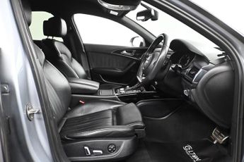 Audi A6 Saloon 2.0 TDI ultra Black Edition S Tronic Euro 6 (s/s) 4dr