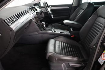 Volkswagen Passat 1.4 TSI 13kWh GTE DSG Euro 6 (s/s) 5dr