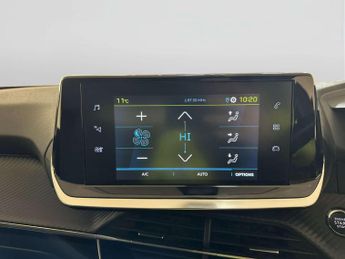 Peugeot E-2008 50kWh Allure Premium SUV 5dr Electric Auto (136 ps)