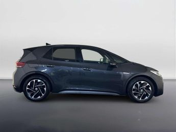 Volkswagen ID.3 Pure Performance 45kWh Style Hatchback 5dr Electric Auto (150 ps