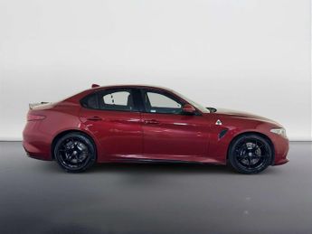 Alfa Romeo Giulia 2.9 V6 Bi-Turbo Quadrifoglio Saloon 4dr Petrol Auto Euro 6 (s/s)