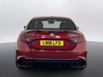 Alfa Romeo Giulia 2.9 V6 Bi-Turbo Quadrifoglio Saloon 4dr Petrol Auto Euro 6 (s/s)